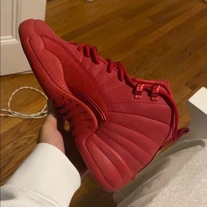 Selling my red 12s retro “bulls”